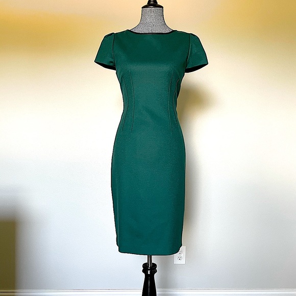 elie tahari green dress Elie Tahari main image 1